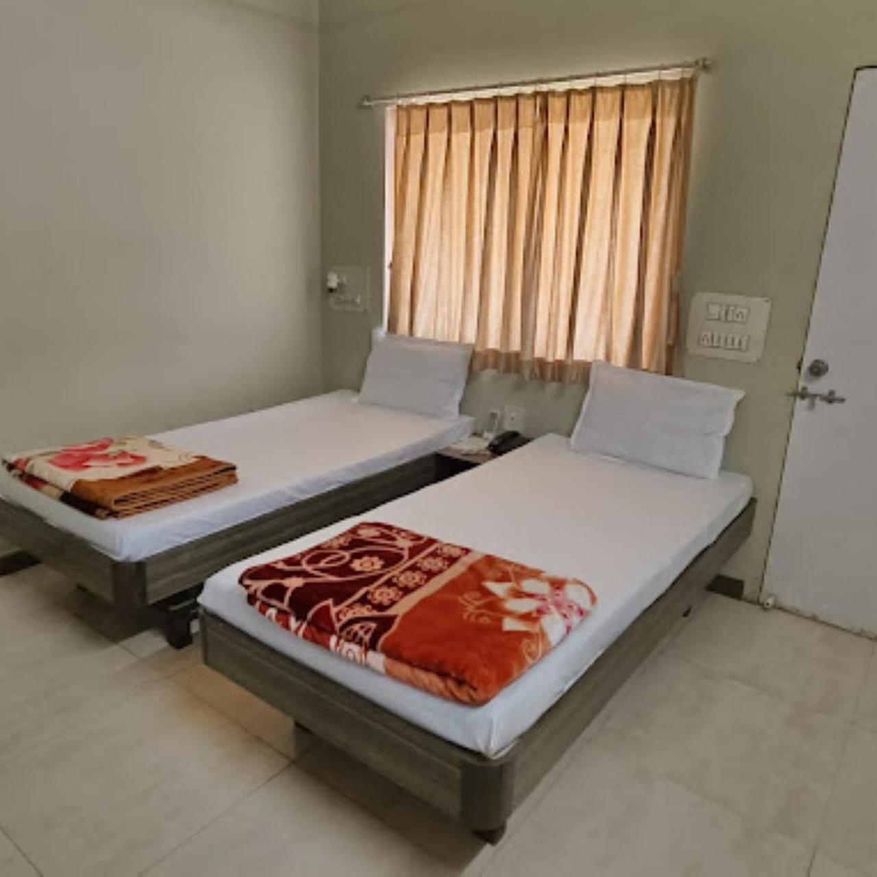 Hotel Anjali Palace 부지 외부 사진