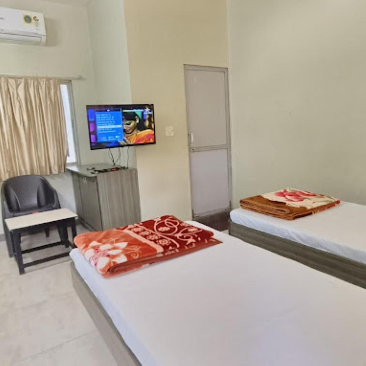 Hotel Anjali Palace 부지 외부 사진