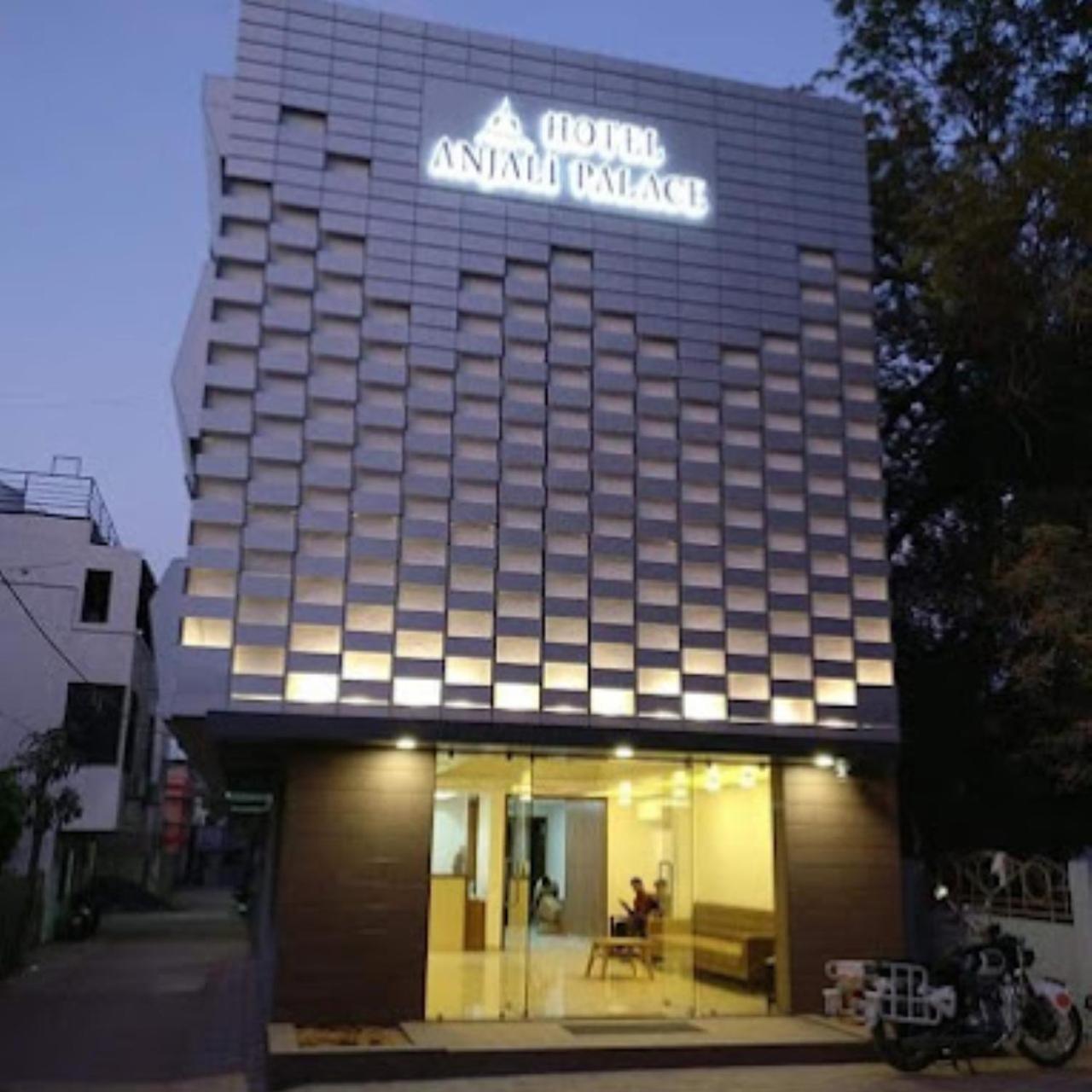 Hotel Anjali Palace 부지 외부 사진